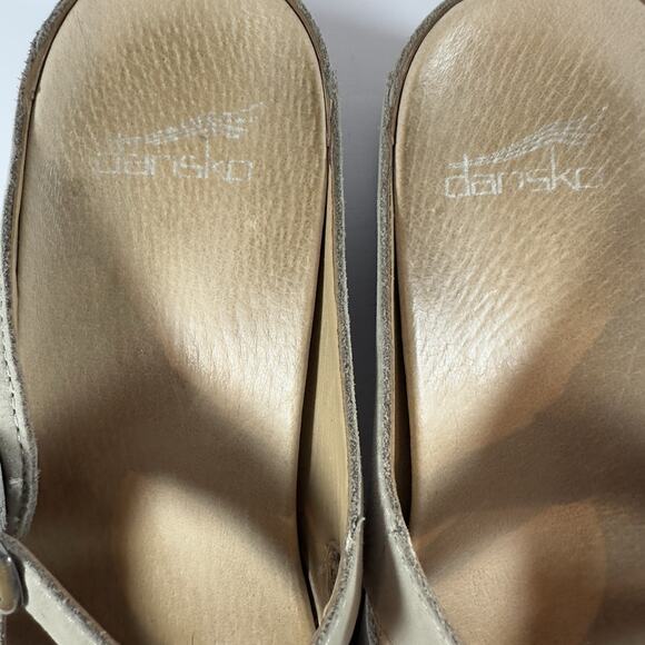 Dansko Women's Britney EU38 US 7.5-8 Nubuck Taupe Slip On Mules Clogs Shoes Boho - Picture 4 of 9